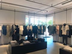 -URBAN REVIVO(欢乐海岸购物中心店)