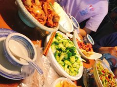 -95号酱骨·一块豆腐(展春园西路店)