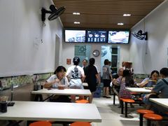 -牵人麻辣粉(粉巷店)
