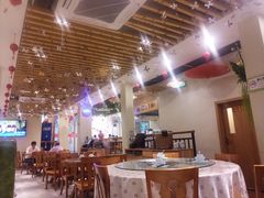 大堂-丹江口渔村·湘味厨房(桃园店)