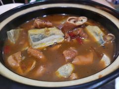 臭豆腐肥肠煲-眷江南之小蓝鲸(王府大街店)