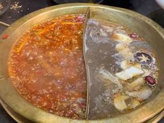 -沸炉重庆老火锅(军事博物馆店)