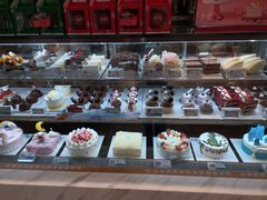 面包甜点陈列柜-85度C(青岛燕儿岛店)