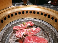 -山川小町·极番烧肉(新地假日广场店)
