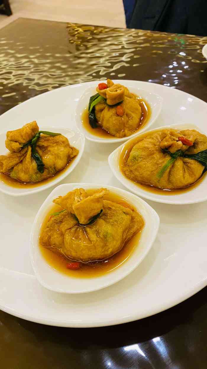 五观堂素食(新华路店)-"周六和朋友在新华路附近打好网球找.