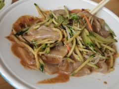 -关东小磨东北菜(上海长风大悦城店)