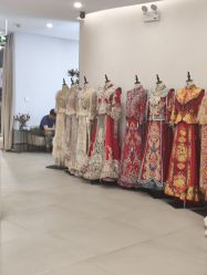 -Color卡诺婚纱礼服馆(南京严选店)