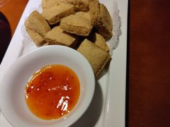 -魏铭鱼头捞饭(晋阳路店)