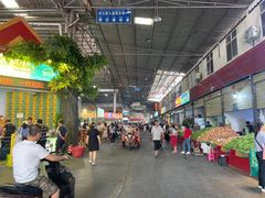 -曼阁市场水果批发市场