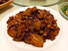 -巢香扣肉馆