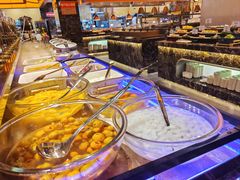 -黑金·寻焰自助百汇·烤肉·火锅(中街店)