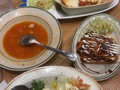 -玛格萝妮比萨屋(四平店)