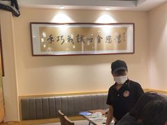 -胡须佬鸡煲四季火锅店(石厦西村直营店)