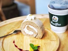 伯爵蛋糕-Fruiffee Cafe 果啡派