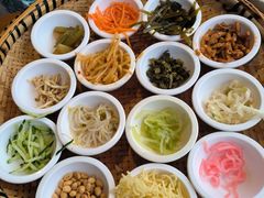 -包整·丝娃娃(一览甲秀楼风景店)