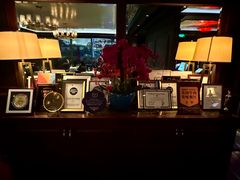 -Wolfgang’s Steakhouse 沃夫冈牛排馆(上海白玉兰广场店)