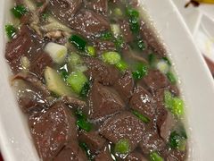 -侬佳蒸菜馆(听潮店)