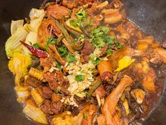 -咱屯子铁锅炖直营店(保利店)