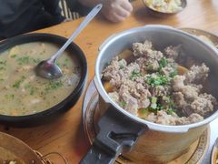 -郑件洋芋饭庄