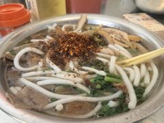 -花溪牛肉粉(八鸽岩店)