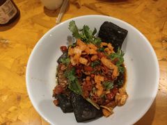 -琥珀老六龙虾(四里河店)