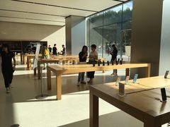 -Apple零售店(玄武湖店)