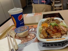 -吉野家(回龙观同成街店)