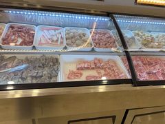 -嘎琉鲜切牛肉自助火锅