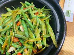 砂锅刀豆丝-胡子大厨·超级小炒肉(晶耀前滩店)