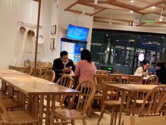 大堂-小满手工粉(上海品尊国际店)