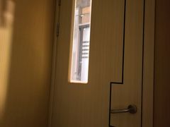 -鸿喜足健康足道采耳艾灸(南纬路店)