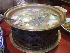 -窄巷子陕菜馆·地道陕西菜(粉巷店)
