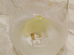 柠檬水-La Mer Restaurant & Lounge