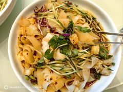 -哈啾嗨·新概念蒙餐(红星新城店)