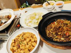 -饭橘汉江码头·乡野土菜馆(静安路店)