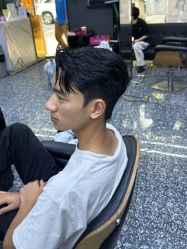 -藤野造型专业烫染接发