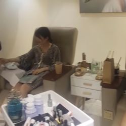 -纤纤玉手美甲美睫美容