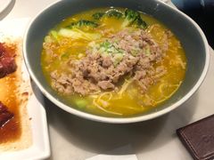 -港丽餐厅