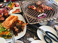 -啊美丽炭火烤肉(滑翔一店)