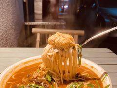 -粉八·云南米线·建水烧烤(常熟路店)