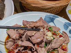 -董厨煨汤馆(车站路店)