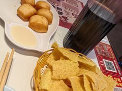 -何师傅美蛙鱼头(汉街店)