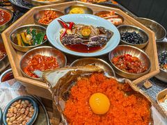 -草家酱蟹炭火烤肉店(珲春南路一店)