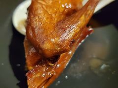 首创黑椒妙龄乳鸽-粤小馆(天安云谷店)