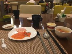-月色西餐厅·海鲜刺身·烧烤(科学城保利郡雅酒店)