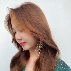 -摩度造型·烫发染发接发