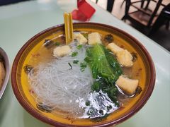油豆腐粉丝汤-食惠里小笼包面馆(越秀店)