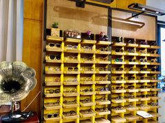 -肆兮眼镜·蔡司·徕卡战略合作店(大坪店)