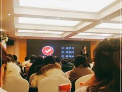 -长沙钦天·悦酒店(万家丽广场高桥北地铁站店)