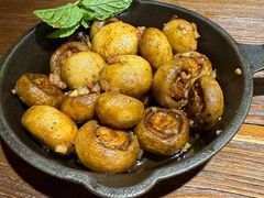 培根蒜香小蘑菇-卢布里西餐厅(总店)